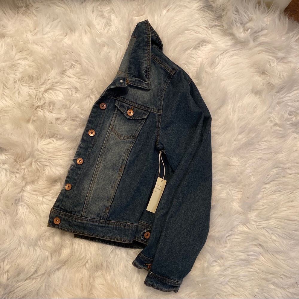 Large denim jacket - Picture 2 of 4